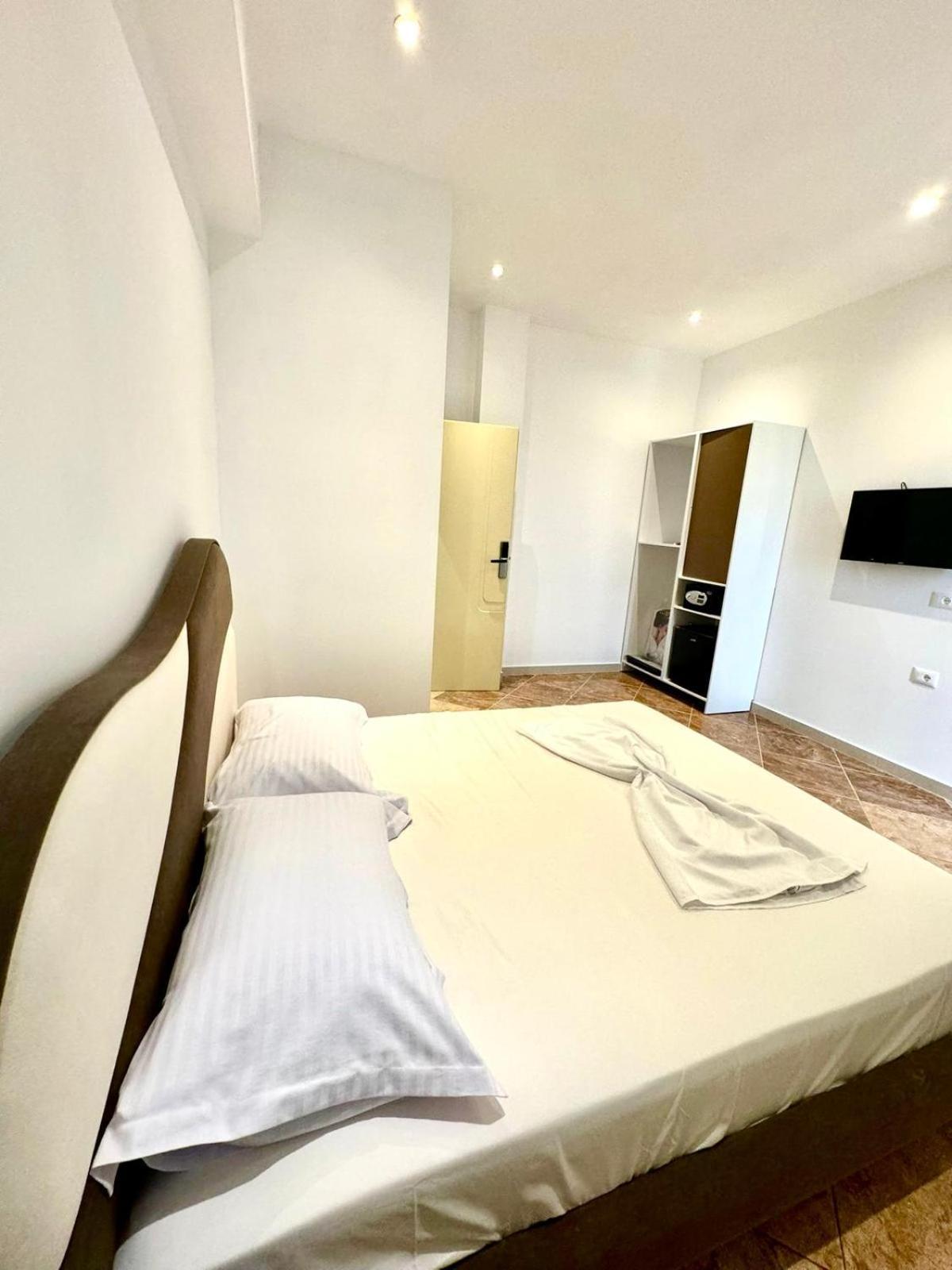 Hotel Balili Vlorë Εξωτερικό φωτογραφία